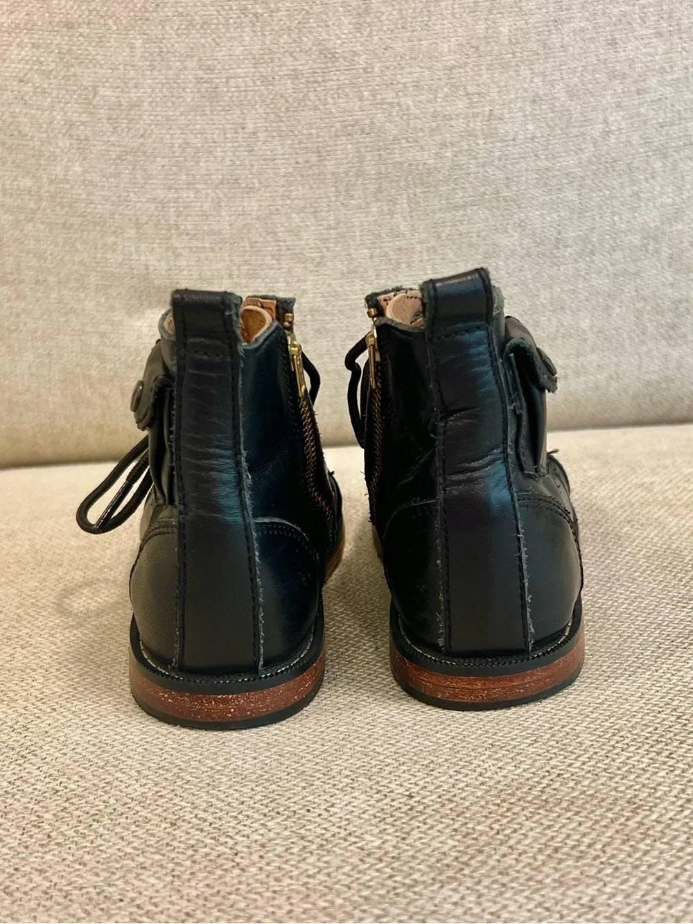 Mikoleon Heirloom Luxe Size 26 (9.5US) Full-Grain Leather YKK Zipper Boots Black